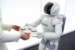 2020年商用服务机器人行业分析：中国服务机器人快速增长，商用清洁、终端配送占比大[图]