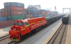 4月份，国家铁路货物发送量完成2.67亿吨，同比增加54万吨、增长0.2%