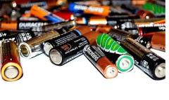 有色行业：固态电池一夜爆红 正极高镍需求如何