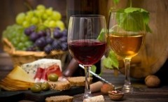 2020年中国葡萄酒市场产需及进出口贸易分析：进入调整期，新的市场将出现[图]