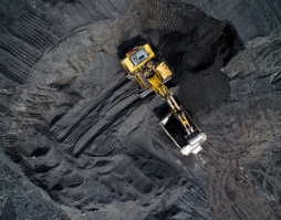 煤炭行业：动力煤价格保持高位 双焦有望强势运行