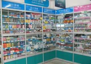 2020年中国实体药店行业发展现状及市场格局分析：销售情额达5576亿元[图]